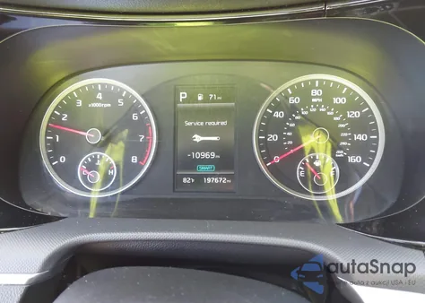 2021 Kia K5 Lxs z USA, uszkodzony, nr VIN 5XXG14J22MG049966